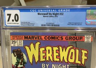 CGC 7.  0 Werewolf by Night 32 First Moon Knight Hot Book 3