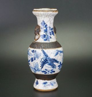 Antique Chinese Crackle Glaze Blue And White Garlic Neck Lion Handle Vase 19th C