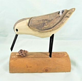 Shore Bird With Shell Hand Carved Wood Sea Life Figurine (c)