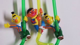 Sesame Street Muppets Bert And Ernie Silly Curly Drink Straws Set 3