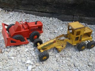 Lumar Power Grader Earth Mover Pressed Steel Toy Construction Equipment Vintage