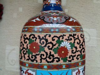 Fine large Collectable Antique Chinese Cloisonne Dragon Vase and flowers 8