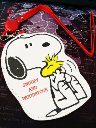 Cute Snoopy Pu Id Badge Card Holder Case Retractable Id Badge Reel Pendant