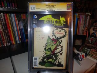 Detective Comics 32 Poison Ivy Bombshell Variant Lucia Cgc 9.  8