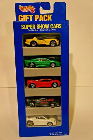 Hot Wheels Show Cars 5 Car Gift Pack,  1/64 Scale,  Xlnt,  1995