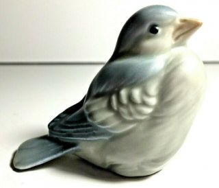 Bird Figurine,  Omc Otagiri Japan,  Blue Gray Small Ceramic Sparrow,  Collectible