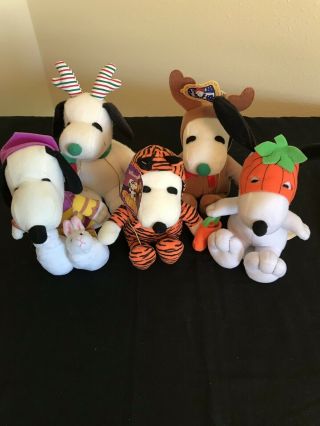 Set Of 5 Whitman Peanuts Snoopy Plush Toys