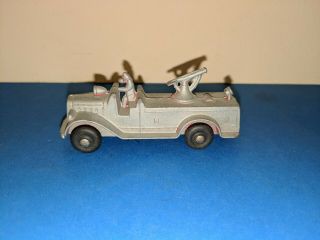 Vintage Die Cast Tootsietoy Federal Water Cannon Fire Truck Toy 1947 - 1948 3 "