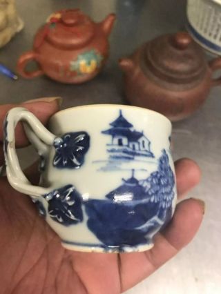 Chinese Antique Blue And White Cover Cup 5