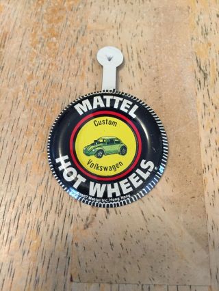 Vintage 1967 Mattel Hot Wheels Custom Volkswagen Button Badge