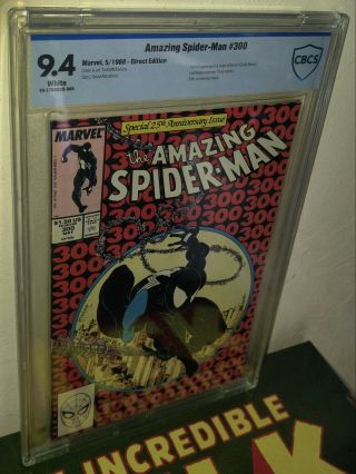 CBCS 9.  4 Spider - Man 300 Like CGC.  1st Appearance of Venom.  White Pages 2