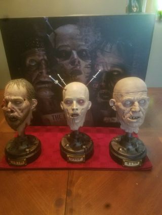 Sideshow The Dead Specimens Bust