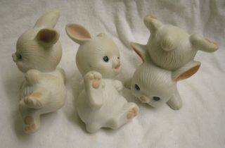 vintage Frisky Rabbits Porcelain Figurine Set Homco hand painted - bunny,  animal 5