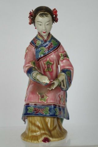 Fine Chinese Hand - Painted Intricately Crafted Figure Of A Lady - Mark/signed
