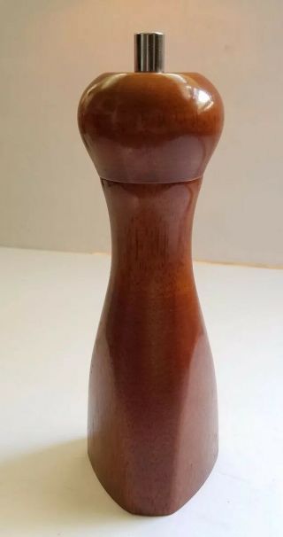 Vintage Mid Century Style Mr.  Dudley Pepper Mill Grinder Wood 8 " Tall