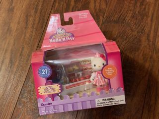 Nib Bandai At Home With Hello Kitty Set: Baking Hello Kitty And Bakery