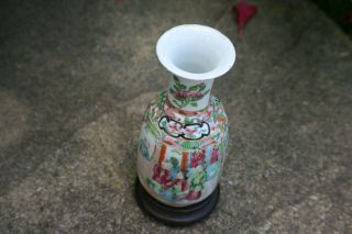 19th C.  Antique Chinese Porcelain Hand Painted Famille Rose Small Vase on Stand 2