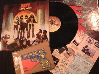 Kiss - Love Gun - 1977 Vinyl 12  Lp.  / Vg,  / Merch.  / Paper Gun/ Hard Rock Metal
