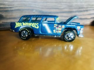 Hot Wheels Vintage Classic Chevy Nomad Race Team.  Limited Edition