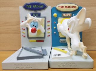 Official Warner Bros.  Pinky and the Brain Time Machine Bookends Repaired 2