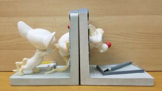 Official Warner Bros.  Pinky and the Brain Time Machine Bookends Repaired 3