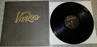 Pearl Jam / Vitalogy / Epic Lp / 33rpm Vinyl Record