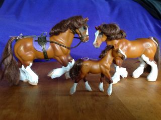 Grand Champion Clydesdale Family - Chestnut,  Lavender Ribbons,  Horse Set,  Toys