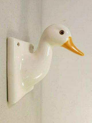 Vtg.  White Porcelain Ceramic Duck Goose Head Towel Coat Wall Hook Hanger