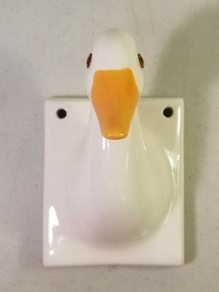 Vtg.  White Porcelain Ceramic Duck Goose Head Towel Coat Wall Hook Hanger 4