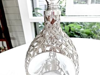 ANTIQUE JAPANESE STERLING 950 SILVER BAMBOO LEAF OVERLAY PINCHED GLASS DECANTER 3