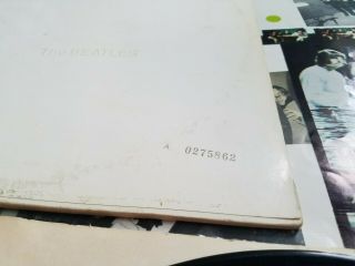 The Beatles Apple lp record WHITE ALBUM,  numbered 1968 0275862 7