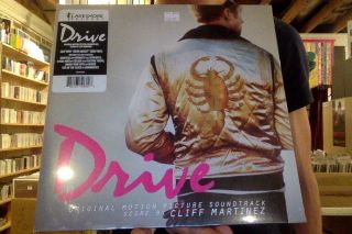 Drive Ost 2xlp Satin Jacket Gold Colored Vinyl Soundtrack Cliff Martinez