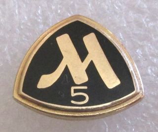 Vintage Marriott Hotel 5 Year Employee Service Award Pin 10k Gold Filled