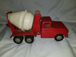 VINTAGE TONKA CEMENT MIXER TRUCK - REPAINTED - FROM 60 ' S 3