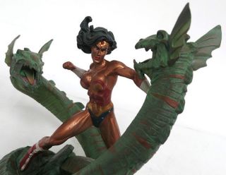 Dc Collectibles Wonder Woman Vs Hydra Patina Mini - Statue