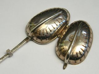 Antique - Rare Solid Silver Tea Infuser Spoon - Teatte Pat - George Gray - London - c1892 7