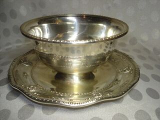 Vintage Wallace Rose Point Sterling Silver Gravy Bowl & Underplate