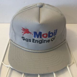 Vintage Mobil Snapback Hat Gas Engine Oil Gray Embroidered Gasoline Advertising