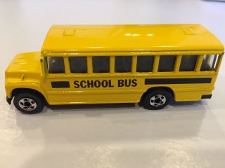 Vintage 1988 Hot Wheels Yellow School Bus