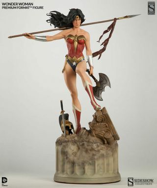 Sideshow Collectibles Wonder Woman Exclusive Premium Format Figure Statue