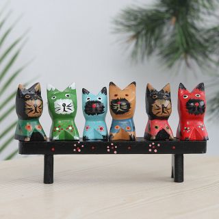 Wooden Cute Family Cat Handmade Art Wood Display Hand Carved Home Decor Gift
