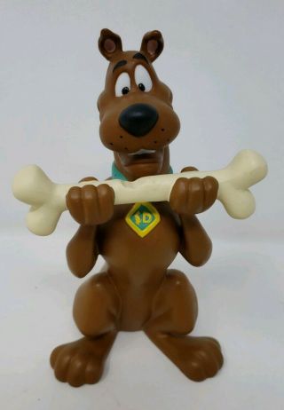 Warner Brothers Gallery Hand Crafted Scooby Doo Figurine By Goebel In 2000 Htf