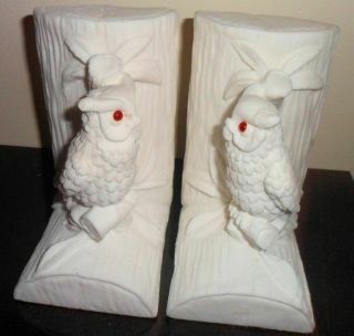 Vintage White Resin Owl Bookends Bird Red Eyes Logs Collectible Figurines 3