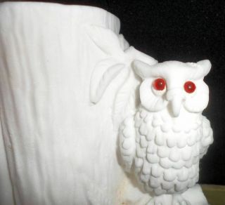 Vintage White Resin Owl Bookends Bird Red Eyes Logs Collectible Figurines 4