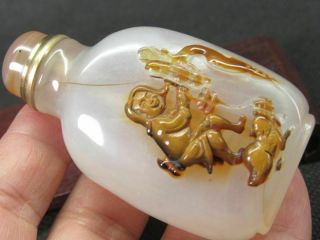 Chinese “Liu Hai” Toad Carved Natural Agate Snuff Bottle 2