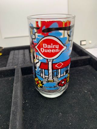 Vintage 1976 Dairy Queen Collector Series Glass 1976