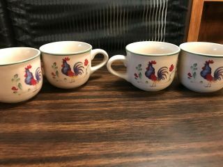 Set Of 4 Vintage Rooster Chicken Figurine Tea Cups
