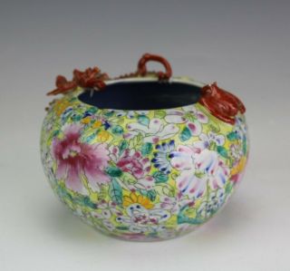 Vtg Chinese Export Porcelain Famille Rose 1000 Flowers Red Dragon Bat Vase Slg