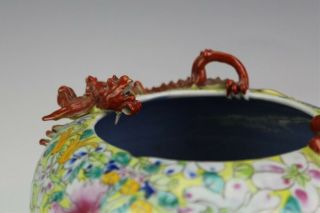VTG Chinese Export Porcelain Famille Rose 1000 Flowers Red Dragon Bat Vase SLG 2