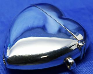 Edwardian Solid Silver Heart Shape Vesta Case By William Hair Haseler B 